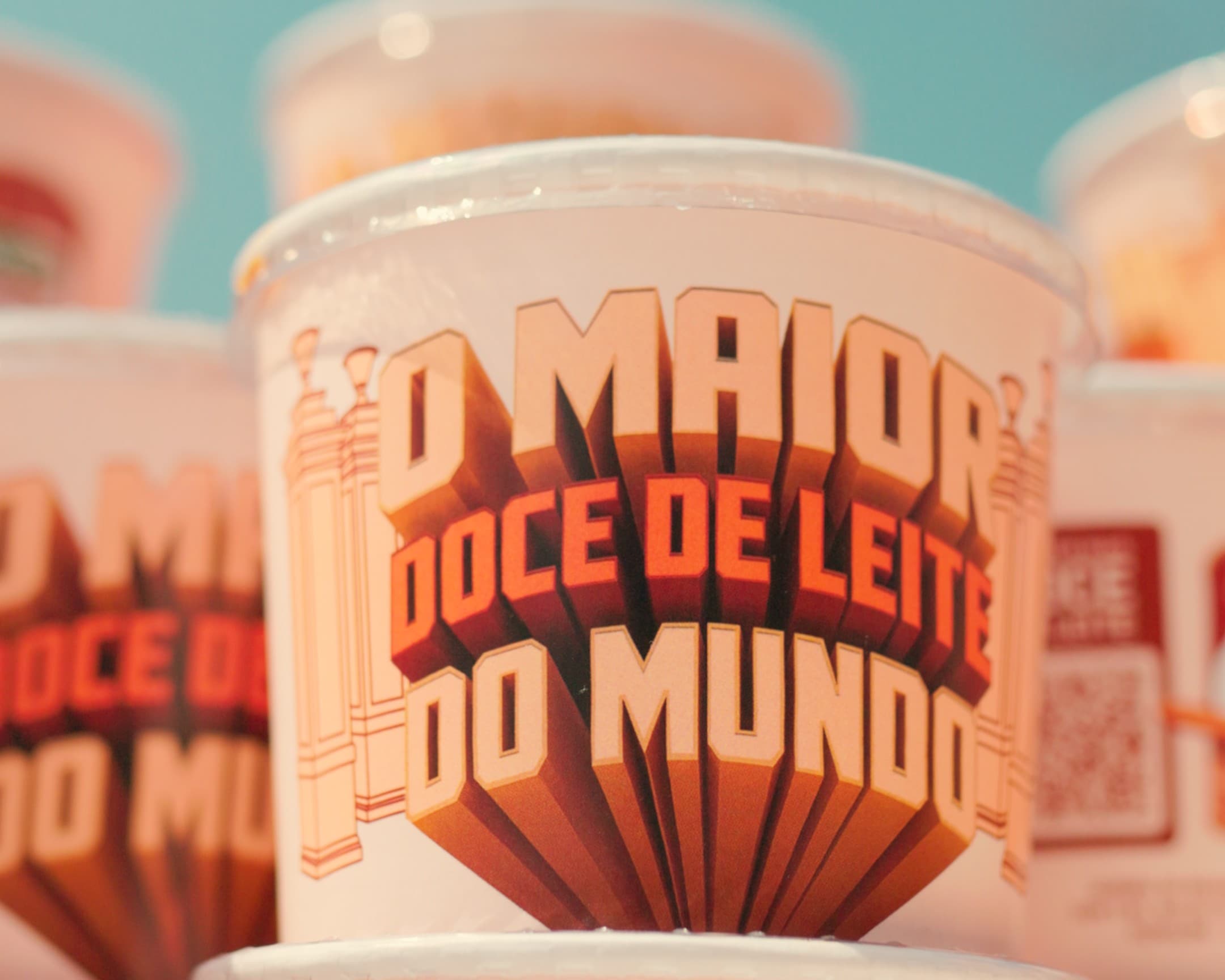 Doce de leite gigante produzido no Brasil supera 3 toneladas e busca recorde mundial