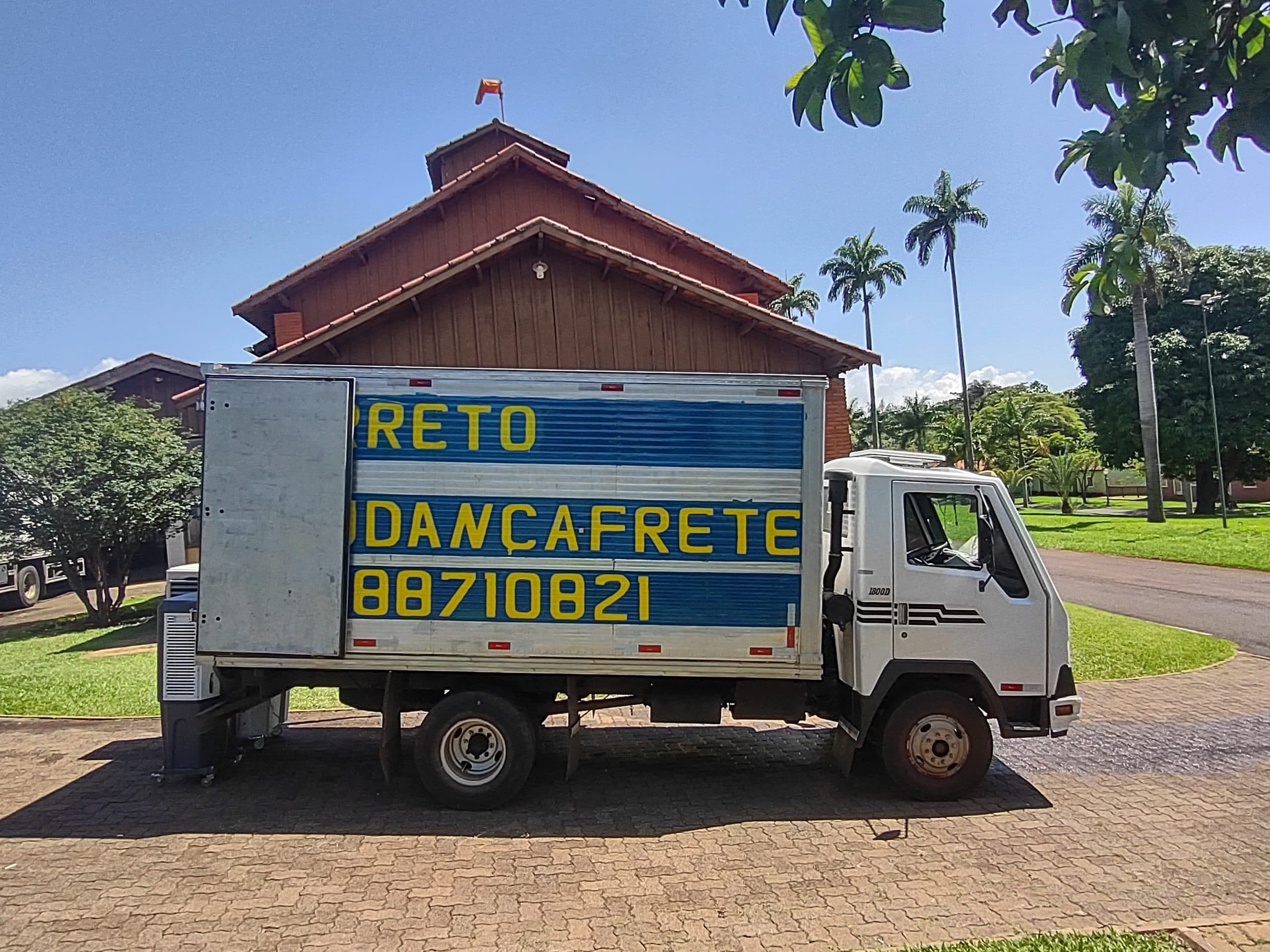 TRANSPORTE DE MUDANÇAS EM RIBEIRÃO PRETO E REGIÃO