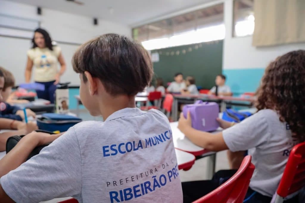 Escolas de Ribeirão Preto usadas nas eleiçoes terão aulas normalmente; veja lista