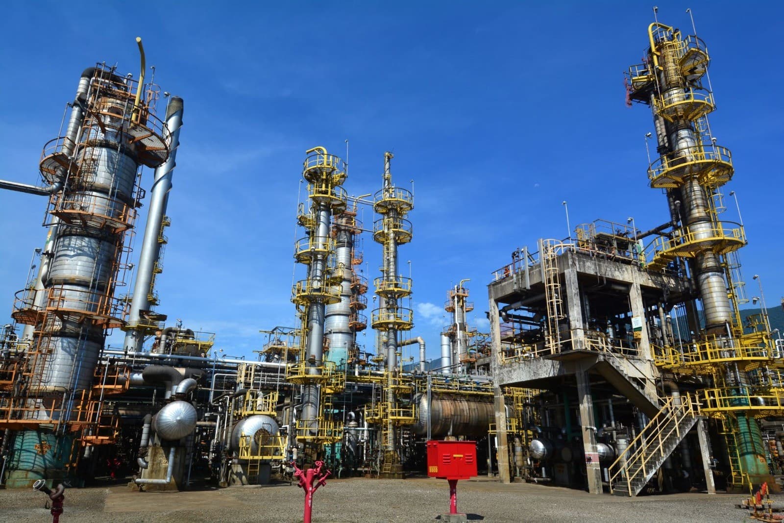 Petrobras abre 391 vagas na Refinaria Presidente Bernardes; veja como concorrer