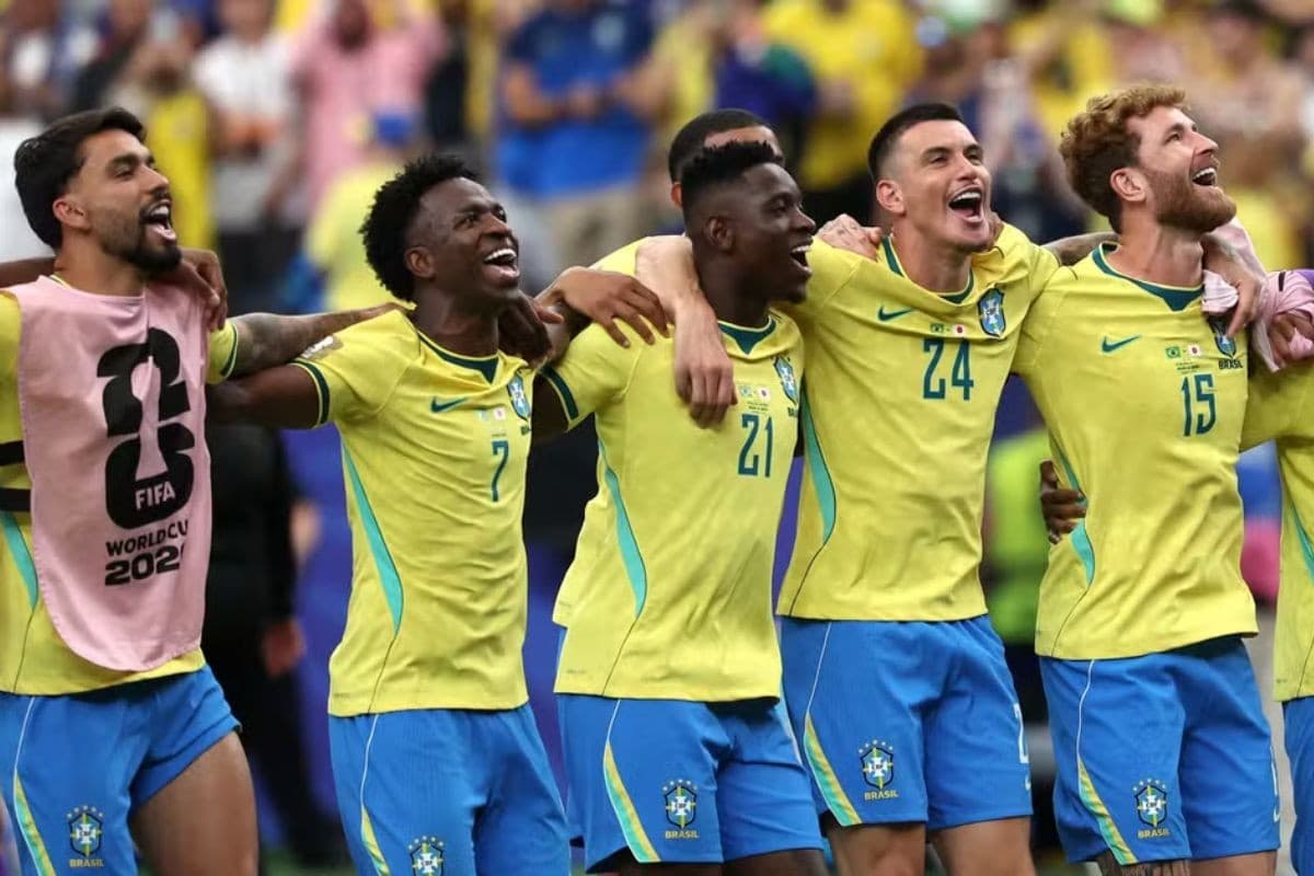 Veja o que abre e fecha na Baixada Santista durante o jogo do Brasil na Copa do Mundo