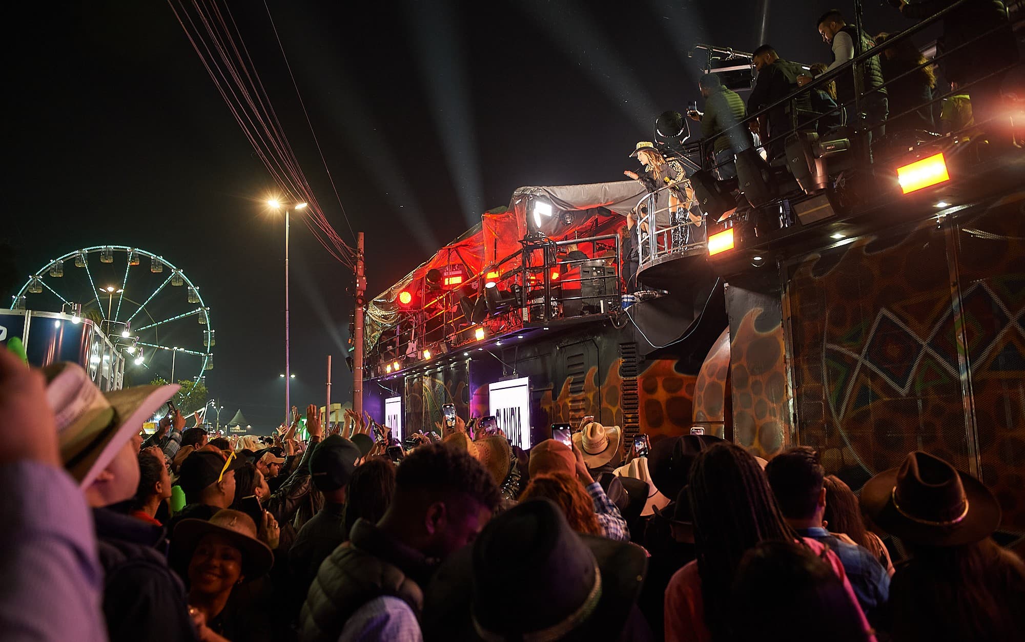 Festa do Peão de Barretos 2026 anuncia Chiclete com Banana, Jammil e Xanddy Harmonia no trio elétrico