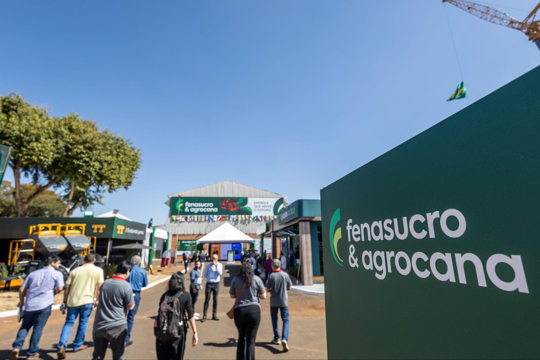 Fenasucro & Agrocana amplia controle de emissões e resíduos