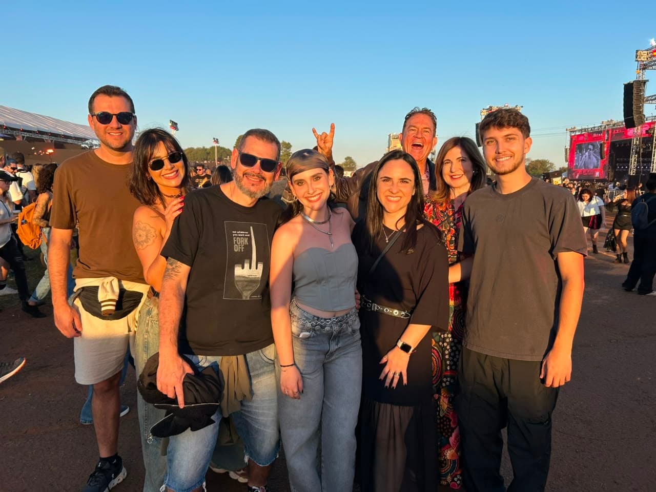 Famílias viajam a Ribeirão Preto, SP, para curtir João Rock 2026 entre gerações e celebrar música nacional