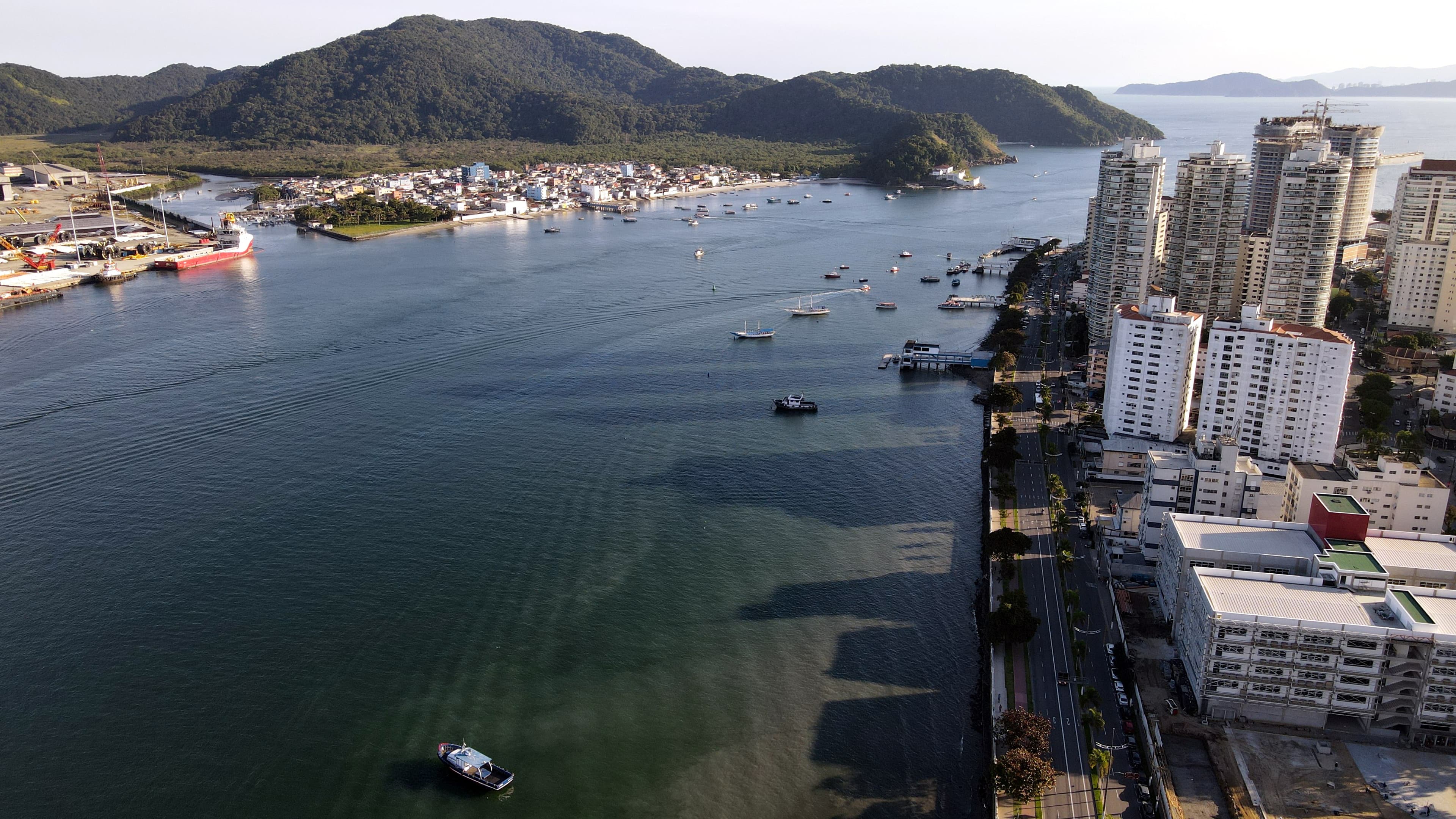 Porto de Santos assina contrato de R$ 88,9 mi para novo sistema de monitoramento de navios